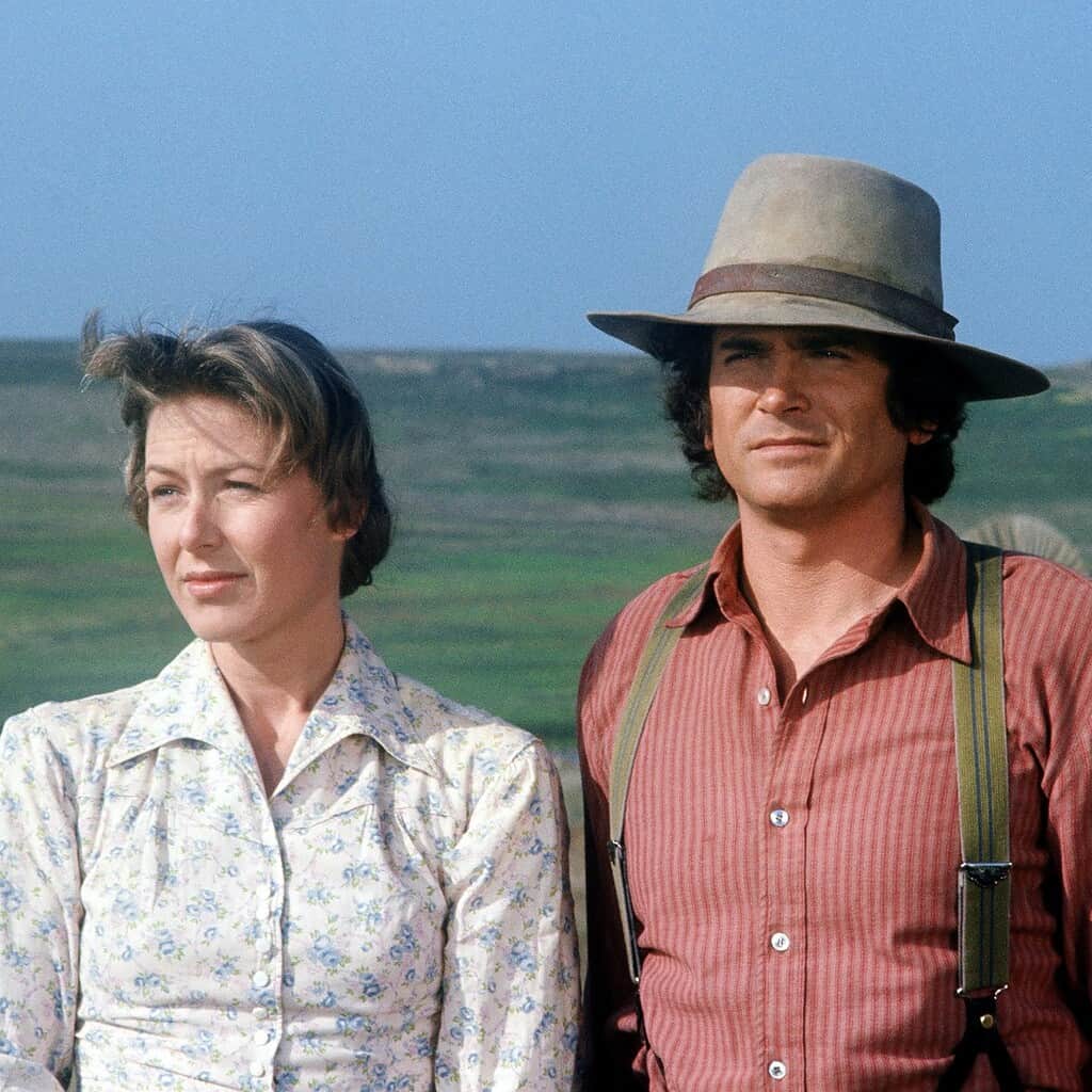 Charles and Caroline INgalls outside shot from little house on the prairie tv show